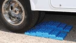 Picture of Ultra 48979051 RV Leveling Blocks 10-Pack Interlocking Camper Leveler Set