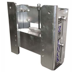 Picture of T-H Marine JPZ8DP Z-Lock 8" Setback Manual Jack Plate Single Adjust