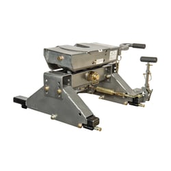 Husky Towing 31667KIT 16K Fifth Wheel Hitch with Slider Kit — image 2