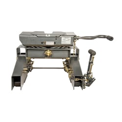 Husky Towing 31690KIT Fifth Wheel Head Kit with Wrap Around Jaw and Glider — image 2
