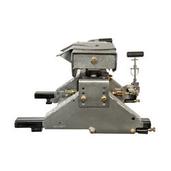 Husky Towing 31667KIT 16K Fifth Wheel Hitch with Slider Kit — image 7