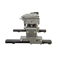 Husky Towing 32392KIT 16K Fifth Wheel Hitch Head with Wrap Around Jaw and Roller — image 3