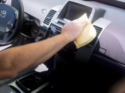 Carrand 40314 Microfiber Dash Duster and Window Defogger Mitt — image 5