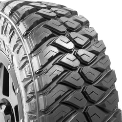 Maxxis RAZR MT Mud-Terrain Tire — image 3