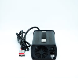 Lithium Pros C2425 24V 25A LiFePO4 Marine Battery Charger — image 2