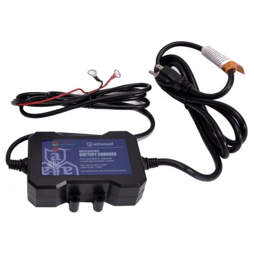 Attwood Marine 11900-4 12V Battery Maintenance Charger 1.5 Amp
