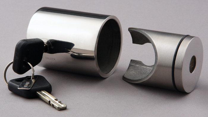 MARINETECH PRODUCTS758101 Bolt-On Outboard Motor Lock, Heavy-Duty Stainless Steel