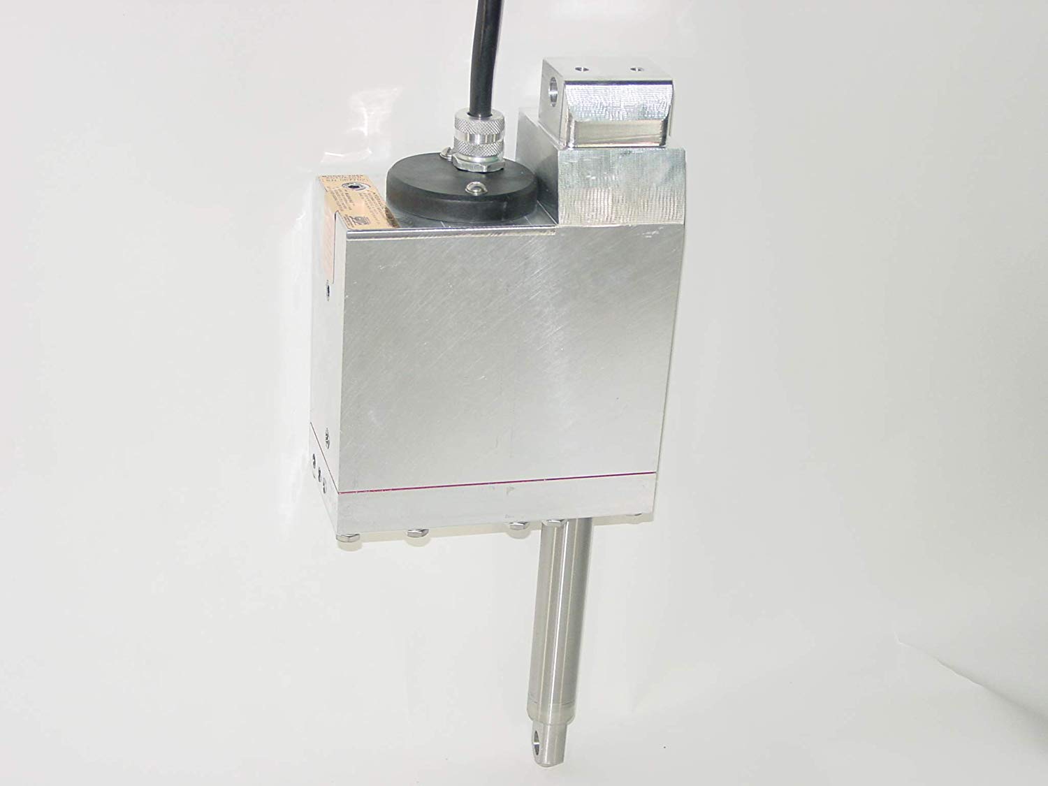 CMC 65301 High Speed Hydraulic Jack Plate with Gauge 5-1/2" Setback