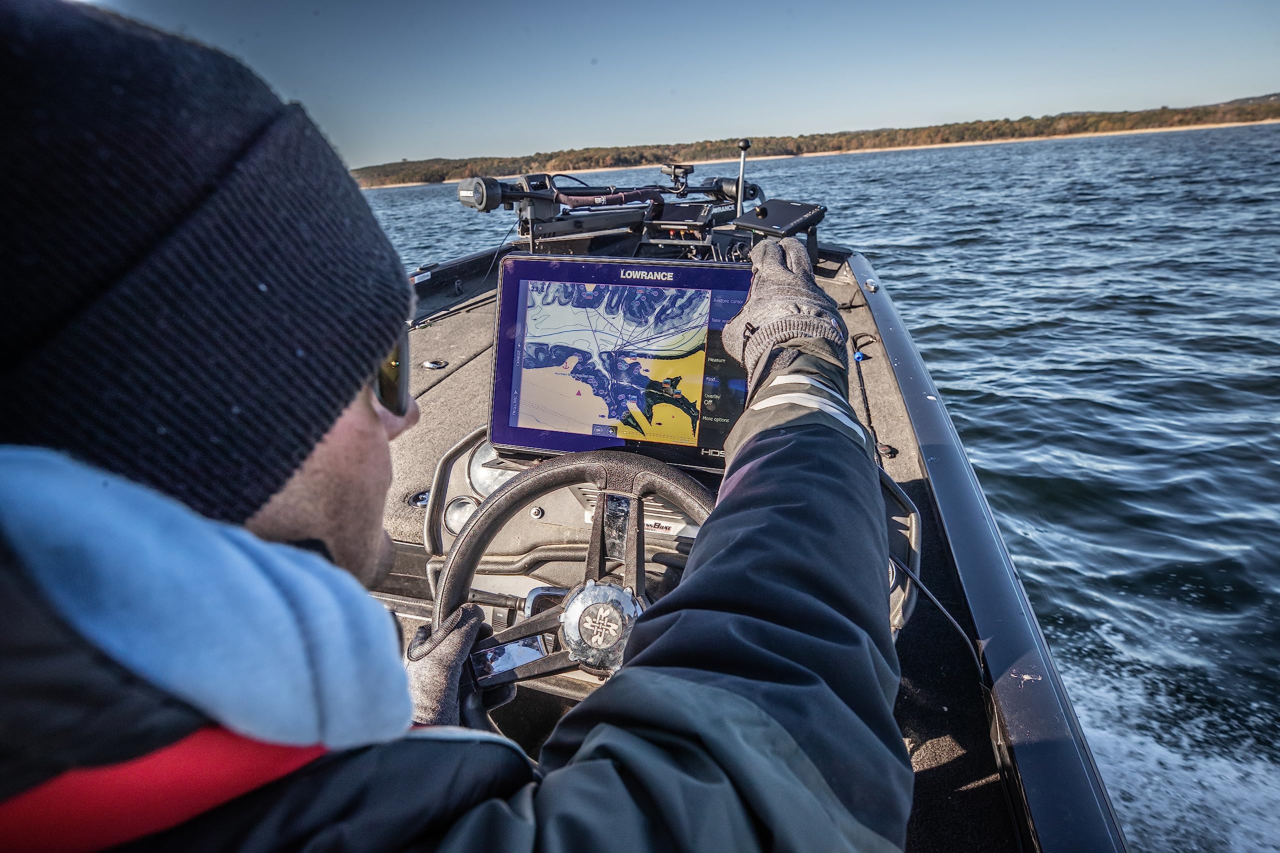 Lowrance 000-15981-001 HDS PRO 9 Fishfinder Chartplotter with C-MAP DISCOVER and Active Imaging HD